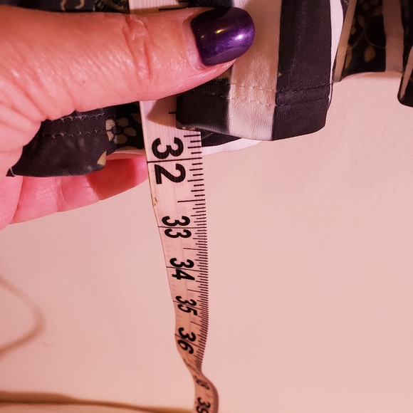 Dress - Picture 6 of 6